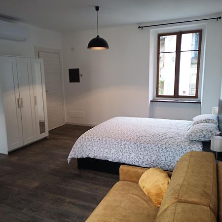 Alloggio Delizioso Domodossola Rooms Luaran gambar