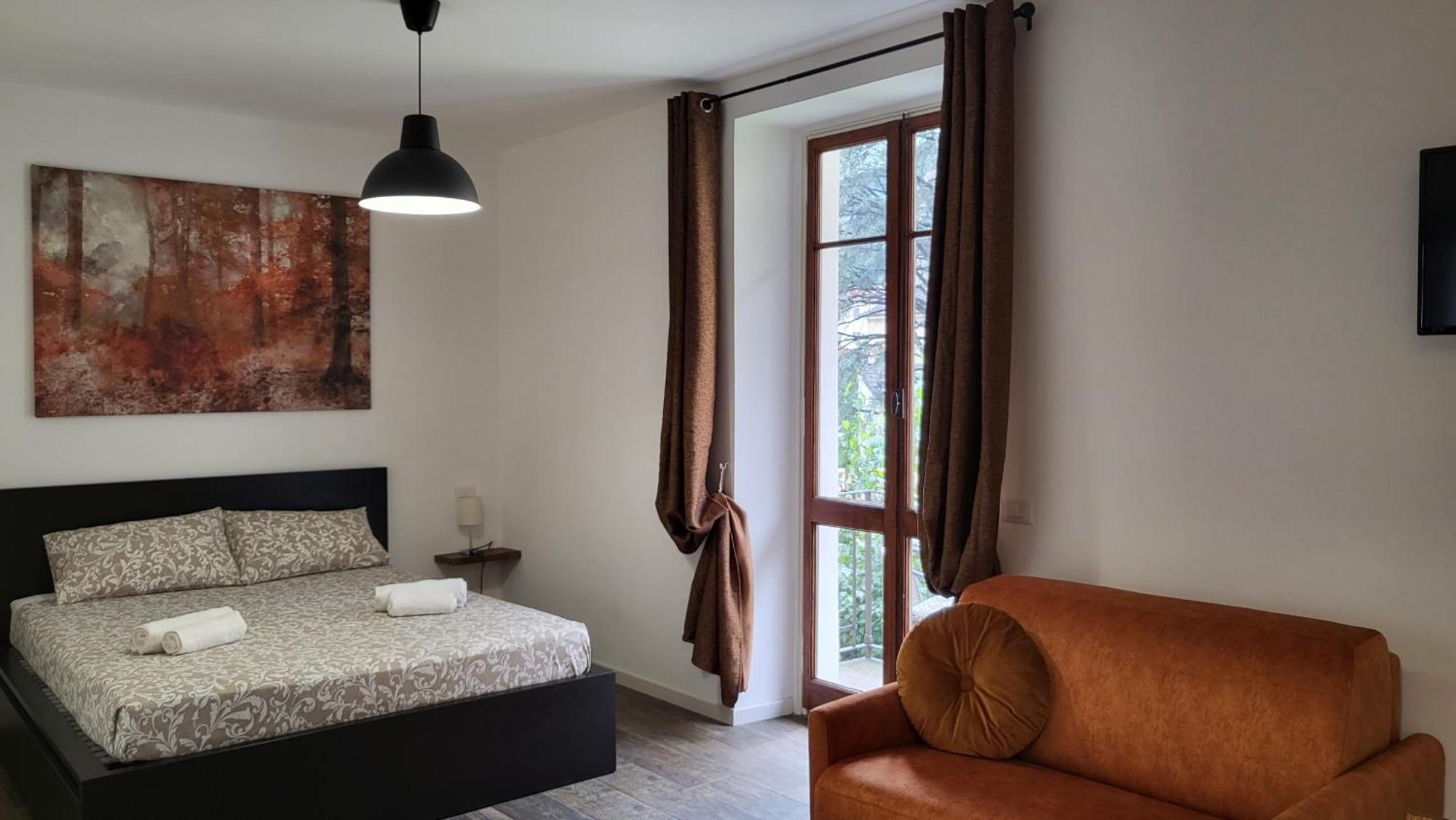 Alloggio Delizioso Domodossola Rooms Luaran gambar